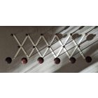 Vintage harmonika fali akasztó – fém és sötét fa kombináció