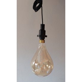 Indusztriális stílusú lámpa óriás izzóval